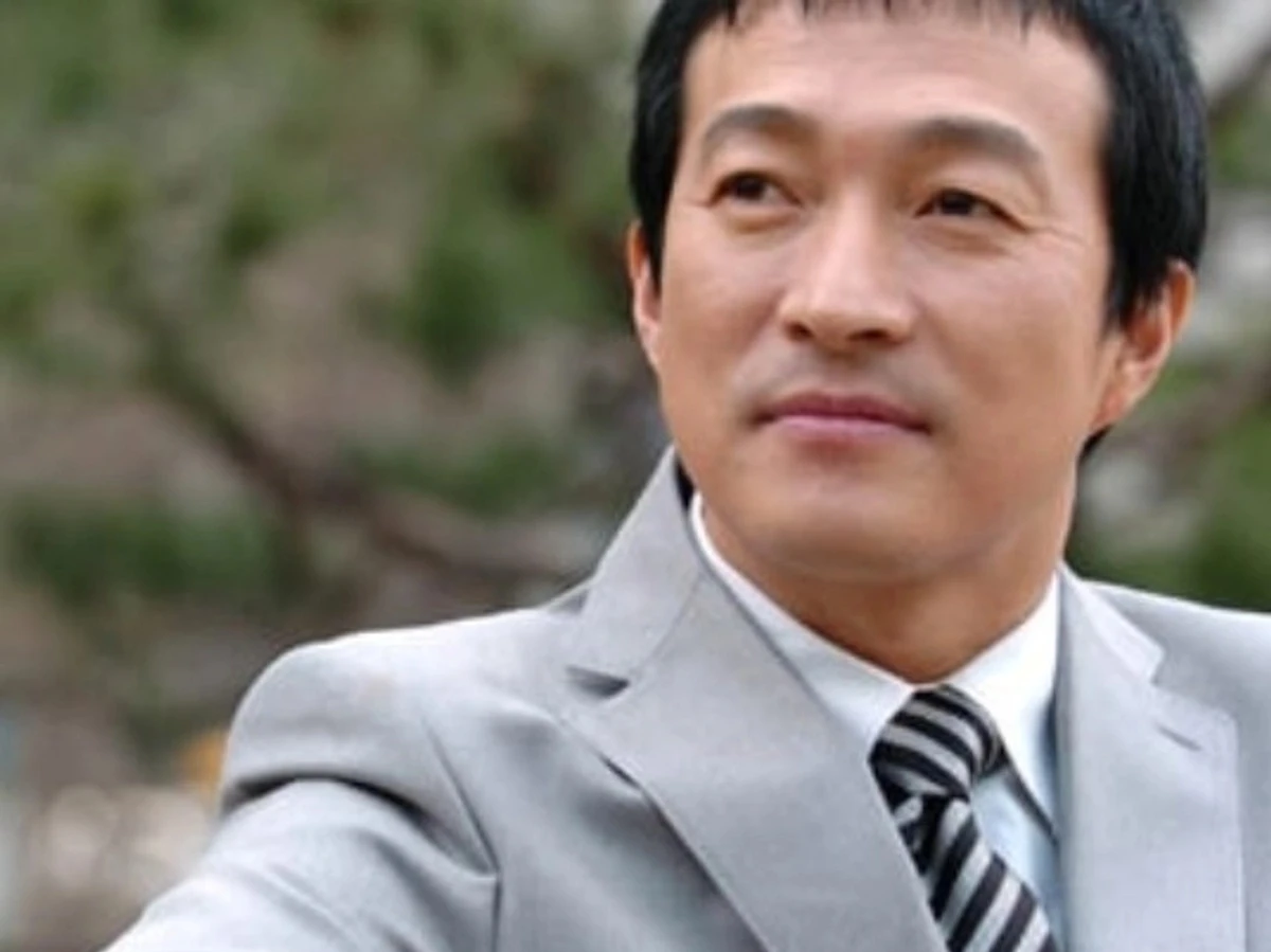 イ・ジェリョン、江南で飲酒ひき逃げ…事故後自宅に逃走 '衝撃'