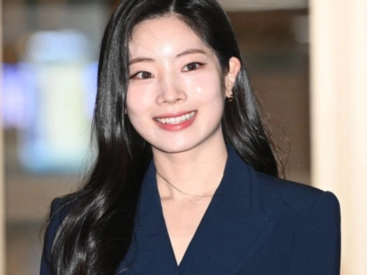 Dahyun TWICE Didiagnosis Alami Fraktur Pergelangan Kaki… Hentikan Aktivitas Sementara