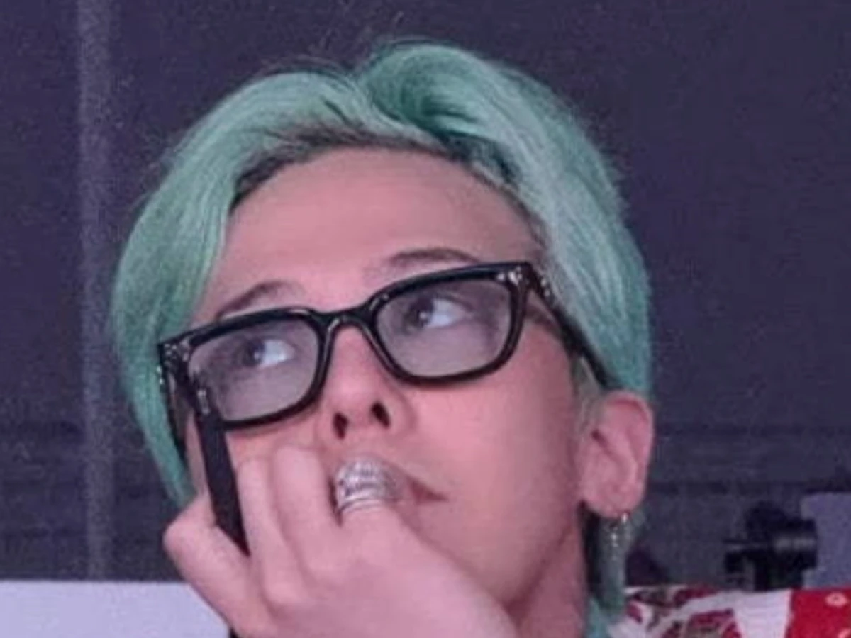 지드래곤, 2m 무대서 카메라 감독 구한 정성 눈길 