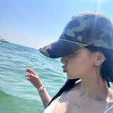 AOA 출신 지민, 눈부신 비키니 자태 공개… 