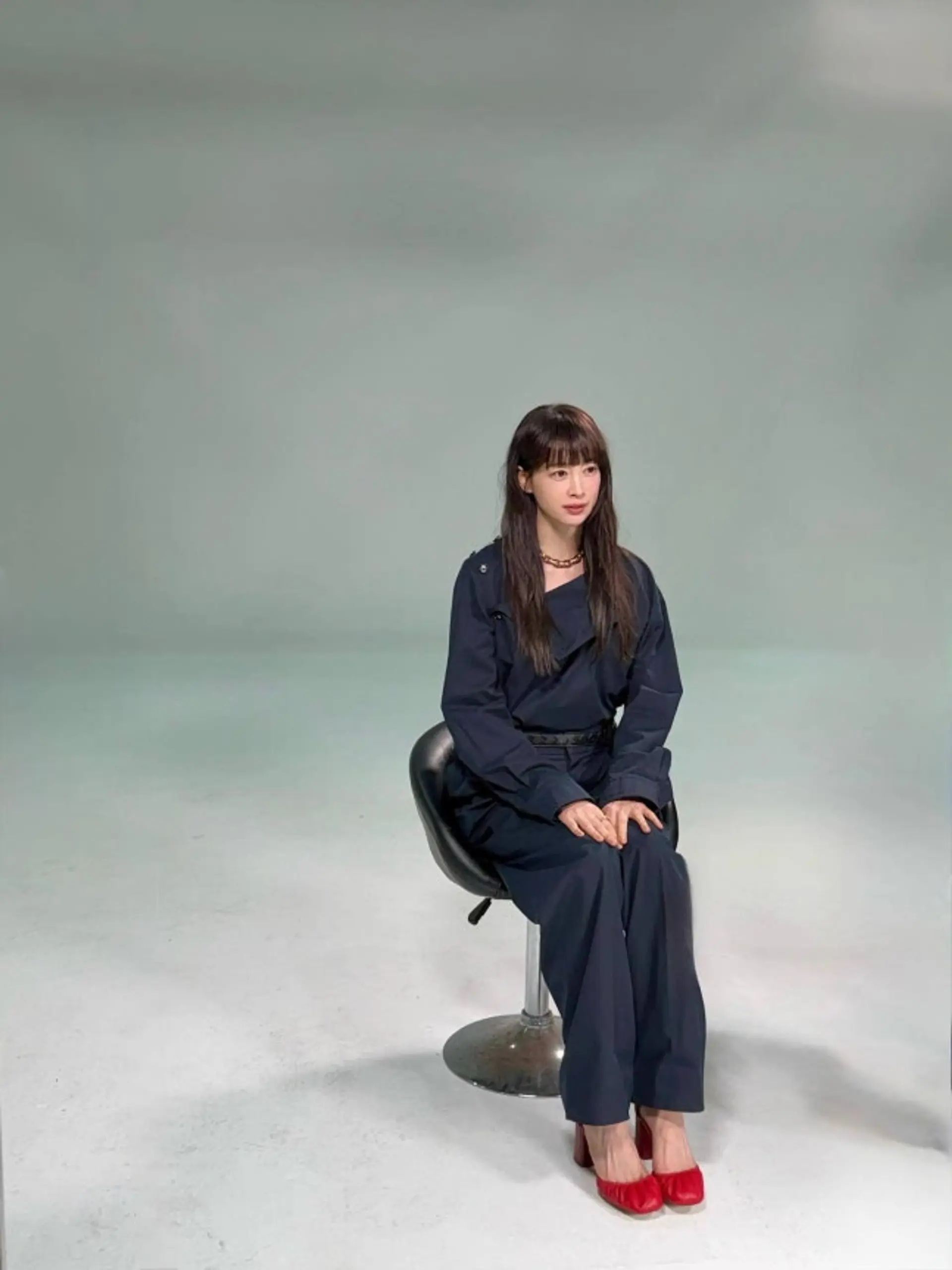 '원빈♥' 이나영, 46세 믿기 힘든 실물… 3년 만의 복귀 포착