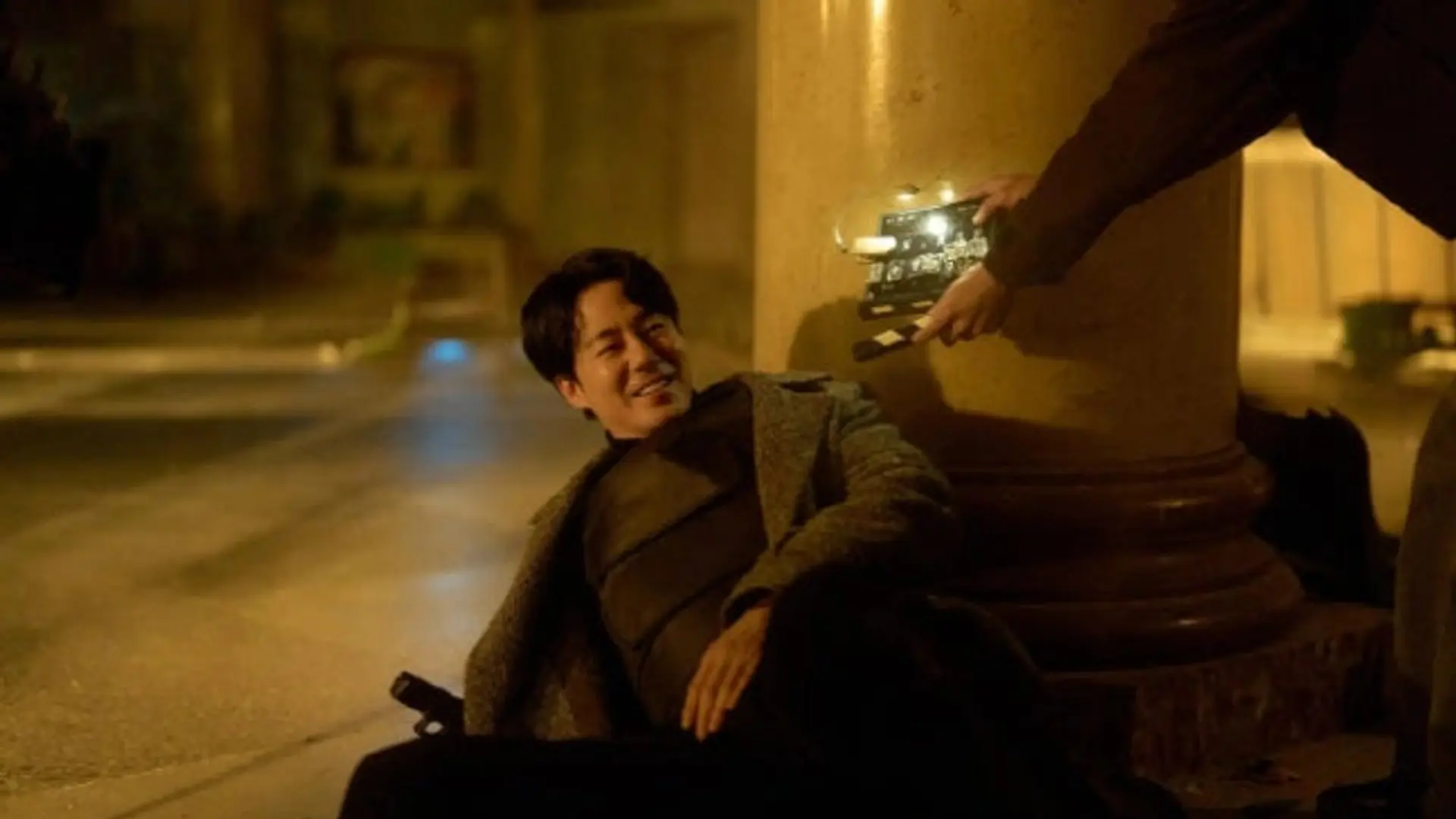 'Humint' ra mắt ngày đầu 190.000... Ryu Seung-wan và Jo In-sung đã chiếm lĩnh rạp chiếu phim trong dịp Tết