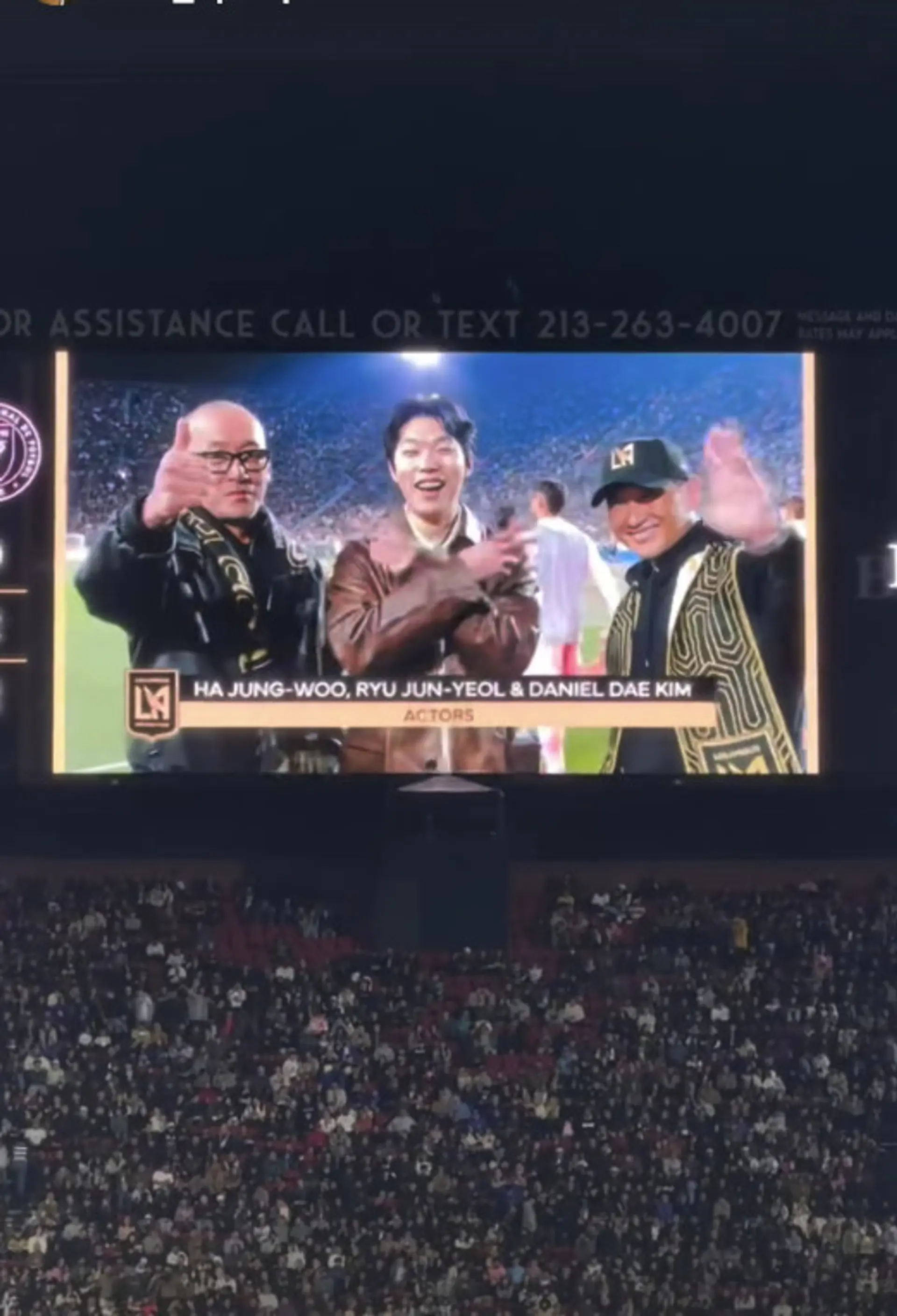 하정우, 파격 삭발 후 LA 포착… '7월 결혼' 앞둔 근황