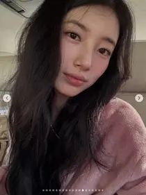 수지, 청순함의 정석 '압도적 미모' 공개... 발레복 자태까지 '여신 비주얼'