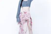 ITZY彩领，出道7年后续约展现成熟魅力...公开个人活动抱负
