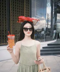 (女)孩子们的秀华，度假胜地融化的清纯视觉… 