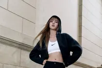 “攒零花钱买的 Dunk High”…… Lisa 与耐克的全球合作伙伴关系