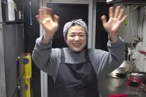 Sung Si-kyung's High Praise for 'Itaewon Jajang Tteokbokki'… The Chewy Secret of a 16-Year Master
