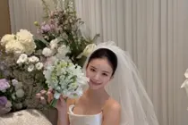 'Heart Signal 4' Kim Ji-young Reveals Wedding Photos During Pregnancy... Stunning Appearance That Makes You Wonder 'Where's the D-Line'