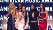 Cats Eyes arrasa en los AMA de EU con 3 premios, incluido el de “Artista Revelación”… hasta los popstars se ponen de pie