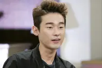허지웅, 스타벅스 조롱 논란 일침 