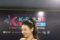 레드벨벳 웬디, 하노이 홀린 매혹적 레드룩…8월 컴백