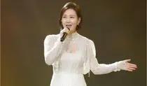 장윤정 떠난 티엔엔터, 사내이사 3인 횡령 정황에 주가 '하한가'