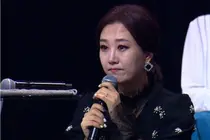 장윤정 모친 사기 혐의 징역 1년 6개월 구형 