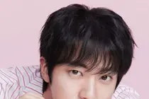 Jin, de BTS, desata una divertida locura al agotar la mascarilla nocturna de LANEIGE y demuestra su peso como embajador global de belleza