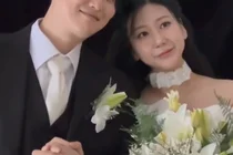 'I Am Solo' Season 28 Jeong-sook and Sang-cheol, Wedding Photos Released... Overwhelmed with Emotion Despite Illness 