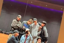 BTS, 7-Member Full Group Spotted in Practice Room... 'End of Military Service' Anticipation Amid Controversy with 'Heartwarming Reunion'