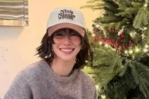 서예지, 크리스마스 앞두고 근황 공개...밝은 미소로 전한 따뜻한 겨울 인사