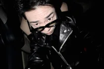 기리보이, 독보적인 힙합 아우라 뽐내며 근황 공개...올블랙 가죽 재킷 완벽 소화