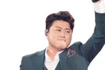 김호중, 옥중서 또 악재… 안티팬 180명 상대 '7억 소송' 패소