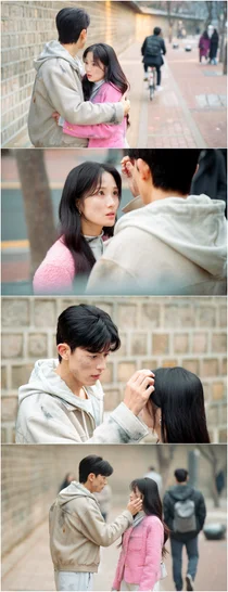 'From Today, I'm Human' Kim Hye-yoon, with Roman in Close Skinship, 'Beginning of a Crush'