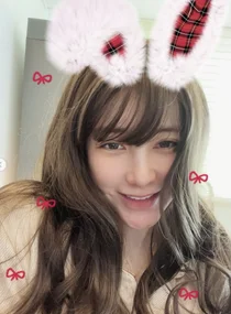徐仁英，剪掉了短发……清纯的长直发‘惊人变身’近况