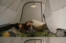 Han Ji-min, in the arms of Park Sung-hoon at a camping site in Chuncheon... 