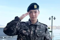 Kang Daniel Shares Updates From His Graduation Ceremony at Basic Training Unit…Looking Even More Dignified