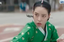 Lim Ji-yeon’s “Wonderful New World” Takes #1 on Netflix... Ratings Spark a Storm