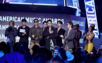 BTS, sumungkit ng AMA “Artist of the Year” at iba pa…tatlong korona bilang kumpletong grupo