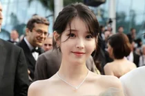 아이유, 스레드 악플러 잡는다…미 법원에 메타 정보 공개 요구