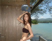 기희현, 시선 강탈 비키니 자태…모델 남친도 반할 완벽 몸매