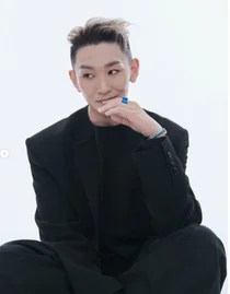 옥주현 압박 속 침묵 깬 김호영, 새 프로필 공개하며 