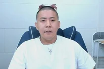 BJ 철구, 10억 원정도박·불법사채 충격 고백…경찰 자수