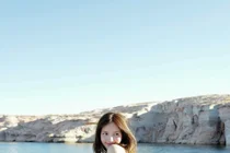 Blackpink’s Lisa Shares Updates From a US Canyon With a Message That Says, “Luxury Yacht Break”