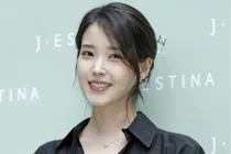 아이유, '제주 실종 사건' 엮은 황당 루머… 악플러 96명 고소·미국 법원 청구