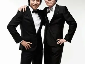 Shin Jung-hwan Reunites with Tak Jae-hoon in Variety Show After 8 Years... Announces Appearance on 'No Backing Tak Jae-hoon' with Ambition to Catch Up