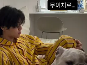 歌手尹敏秀的儿子尹后，迎接寒假回国认证...与父母重聚时表示“在沙发上流口水被妈妈骂了”分享愉快近况