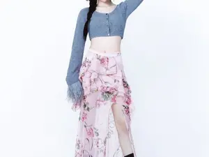 ITZY彩领，出道7年后续约展现成熟魅力...公开个人活动抱负