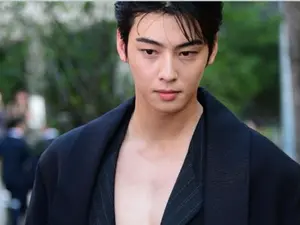 Cha Eun-woo Faces 20 Billion Won Tax 'Bomb'... 