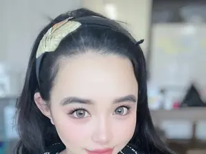 “卸掉浓妆后……” 2NE1朴宝英，活动暂停后面貌大变