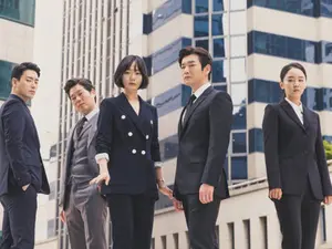 Shin Hye-sun dan Lee Jun-hyuk Bersatu Setelah 9 Tahun... Netflix 'Lady Dua' Dirilis
