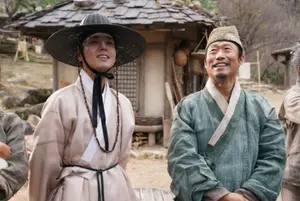 Jang Hang-jun ‘Pria yang Hidup dengan Raja’, Mengalahkan ‘Humint’ dan Merebut Kembali Posisi Pertama… Angin Segar Box Office