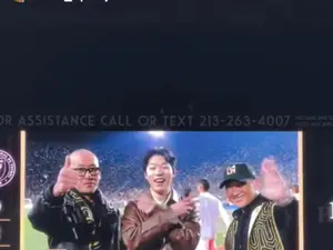 河正宇，剃发后在洛杉矶被拍到……即将于7月结婚的近况