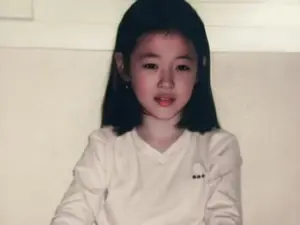 “你为何如此悲伤地哭泣”……故雪莉的亲哥哥，公开未发布的照片