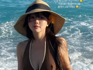 '일매출 4억' 홍영기, 호주서 뽐낸 완벽 비키니 자태