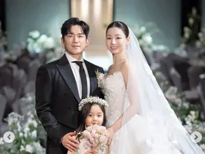 신화 이민우·이아미 결혼식 소감…딸과 함께한 '의자 춤' 화제
