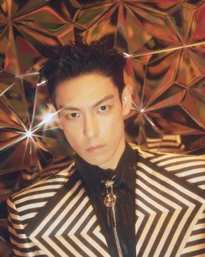 TOP，个人首张正规专辑收录曲7首未获KBS播出资格判定……“点到品牌并措辞粗俗”