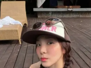 산다라박, 필리핀 휴가 중 빛나는 비키니 자태… 