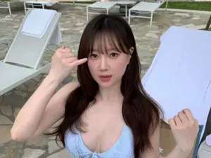 나인뮤지스 금조, 파격 비키니 D라인 공개…뱃살 아닌 아들